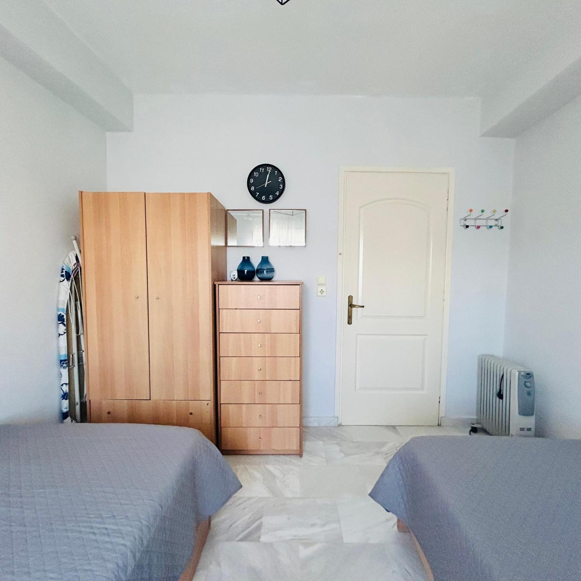 Next To The Beach Apartments Ofrínion المظهر الخارجي الصورة