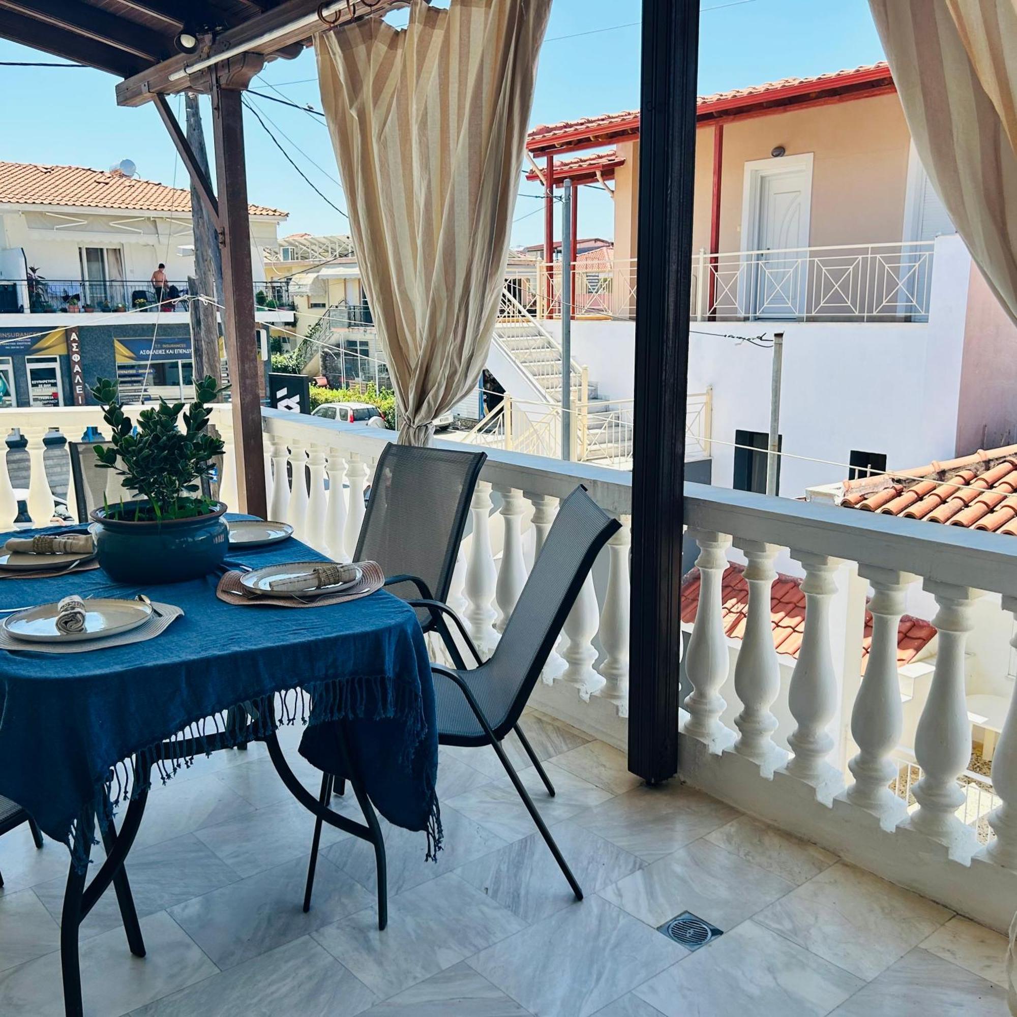 Next To The Beach Apartments Ofrínion المظهر الخارجي الصورة